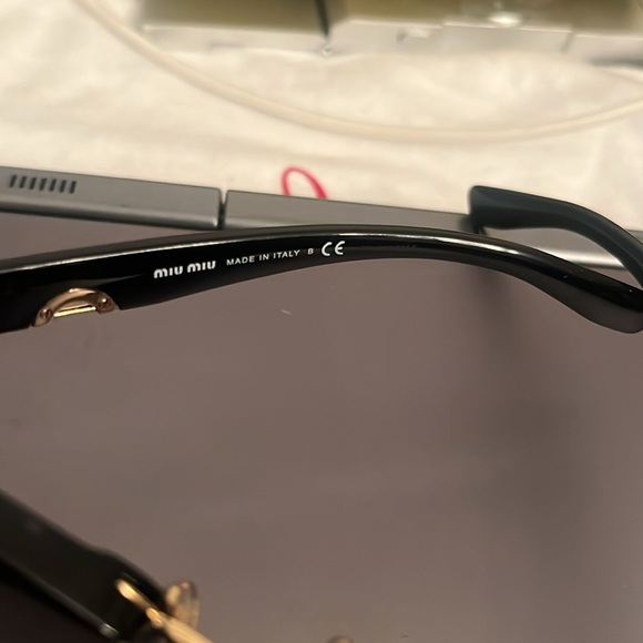 Miu Miu sunglasses AUTHENTIC SMU 01X NWOT - Picture 5 of 8
